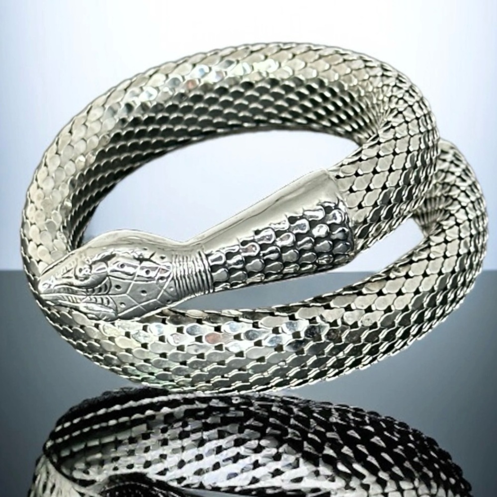 Whiting & Davis Vintage Mesh Snake Bracelet Signed in Mint Condition